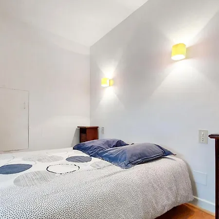 2 Bedroom Gorgeous In Pays De Casa vacanze