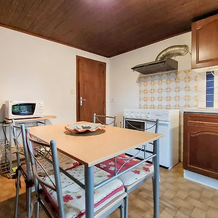 Prázdninový dům 2 Bedroom Gorgeous In Pays De *