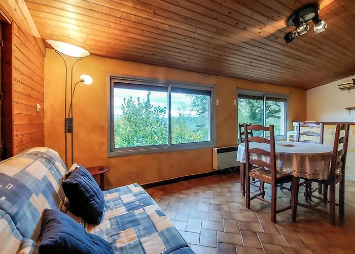 2 Bedroom Amazing In Pays De Belvès